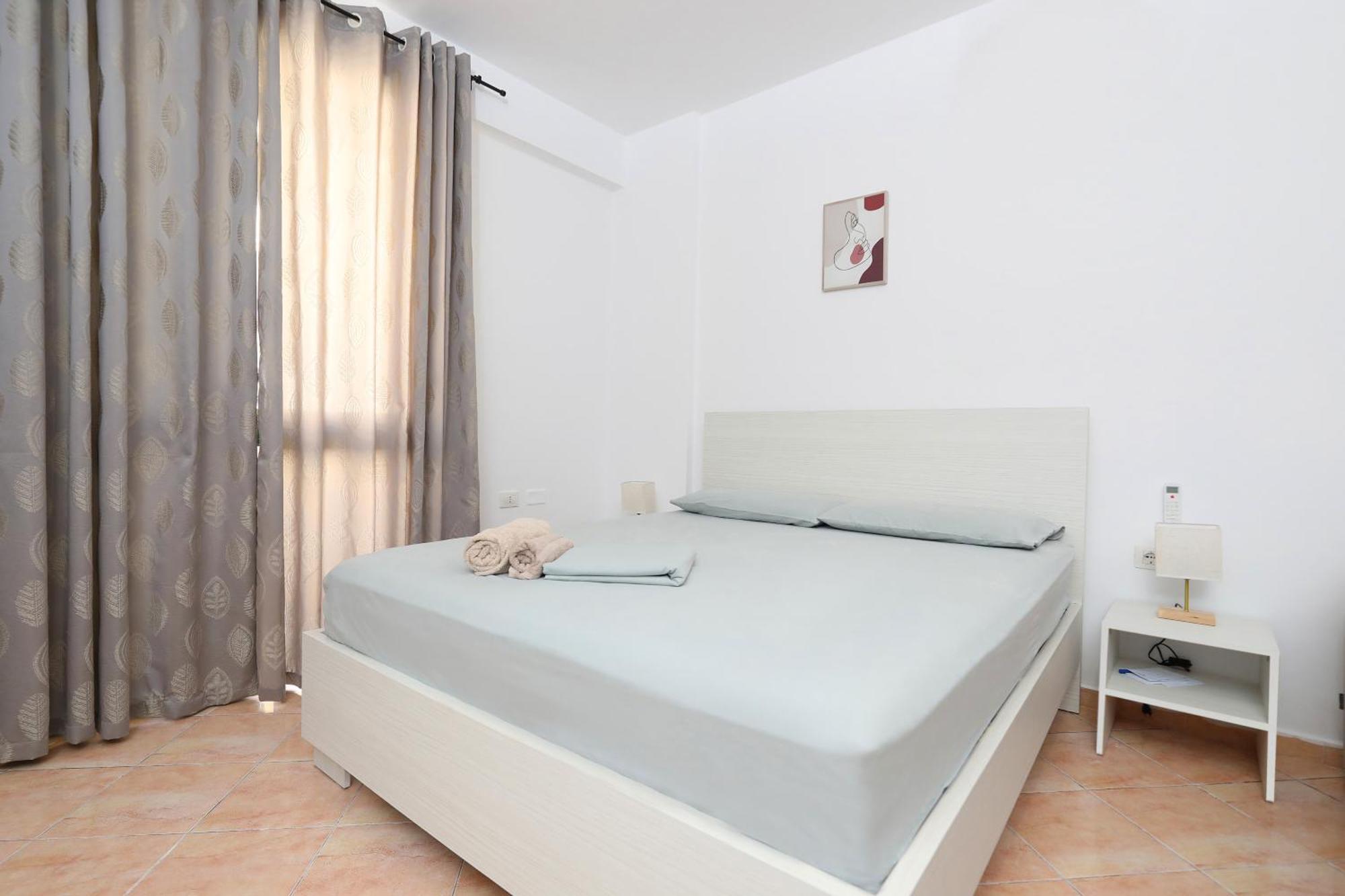 Sunny Side Apartments Vlorë Exterior foto
